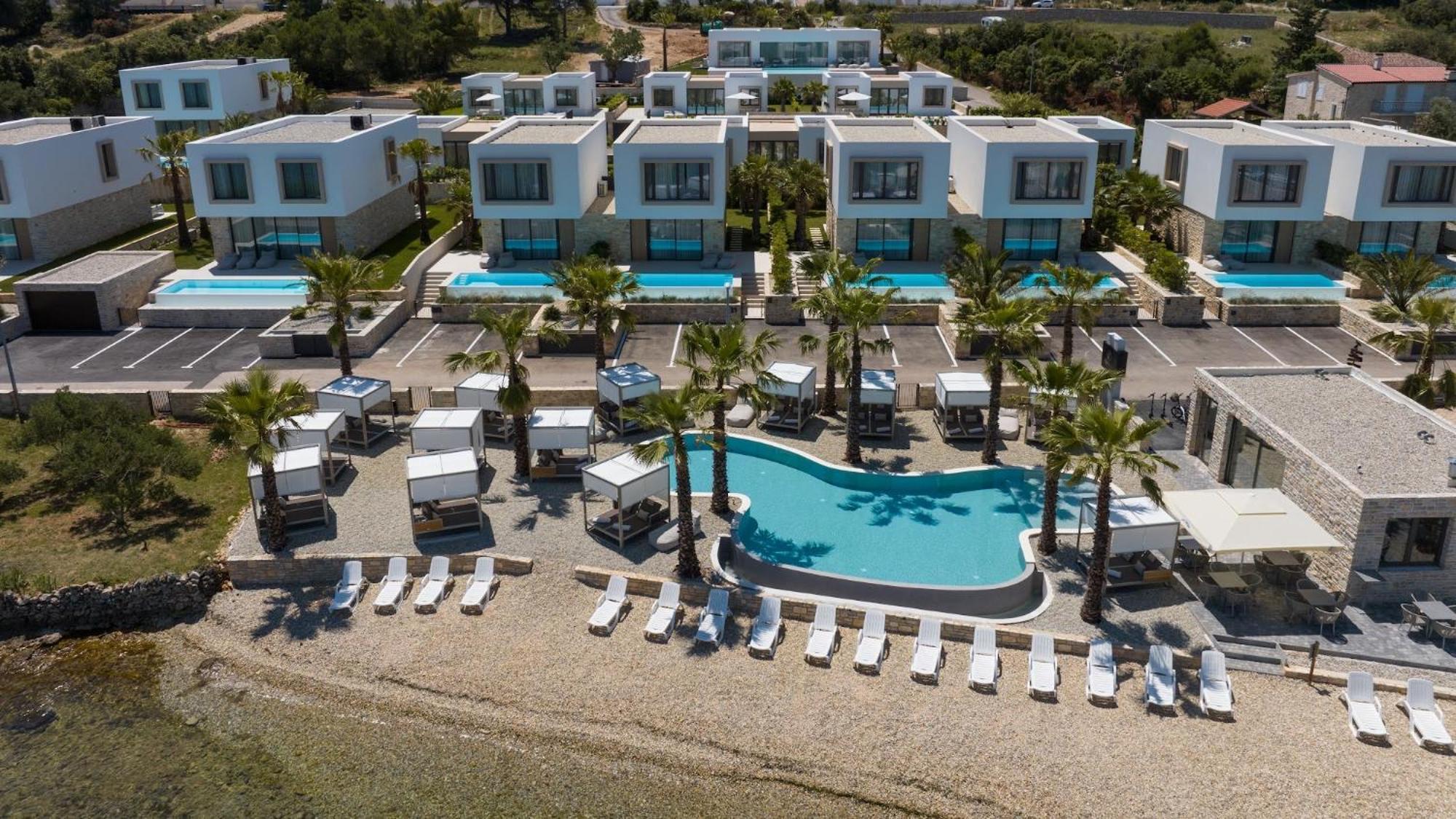 The Palms Vila Tkon