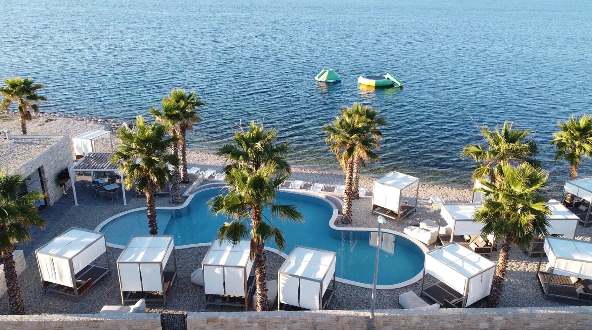 The Palms *